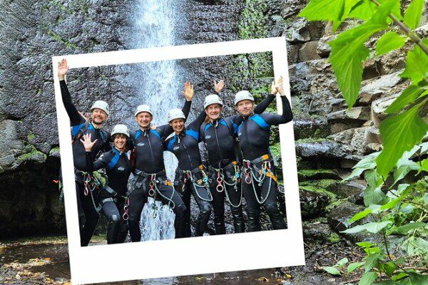 CANYONING