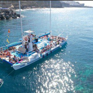 CATAMARAN TRIP